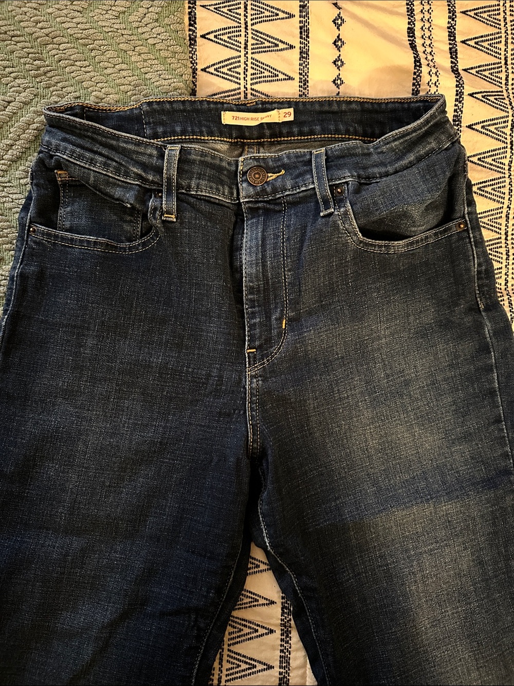 Levi’s 721 high rise skinny jeans